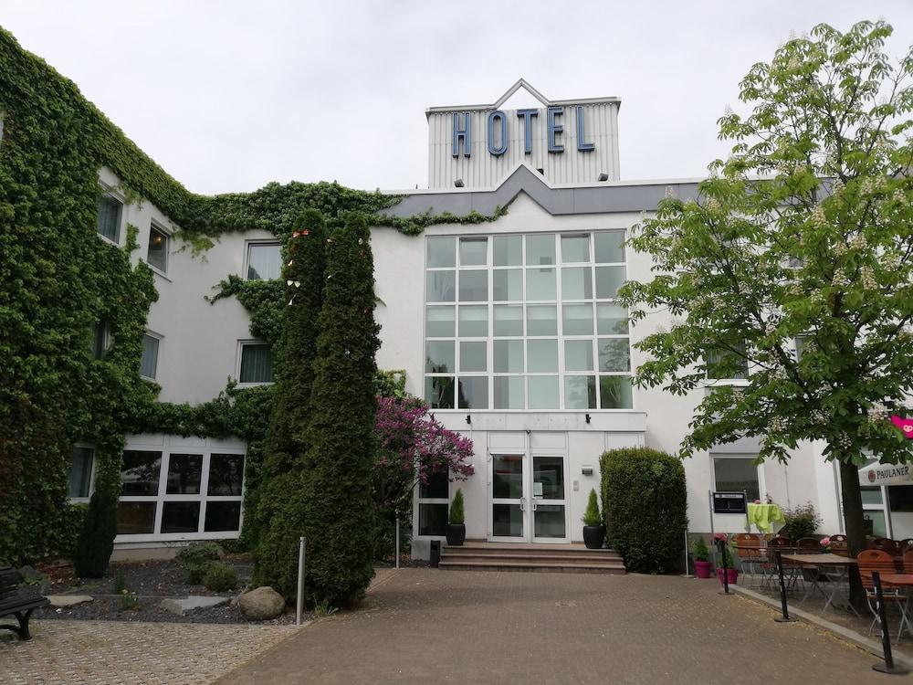 Arthotel Ambassador Wiesbaden - Free Parking Extérieur photo